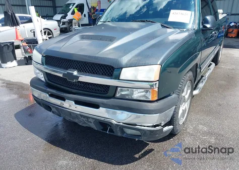 2004 Chevrolet Silverado 1500 Ls z USA, uszkodzony, nr VIN 2GCEC19V841329783
